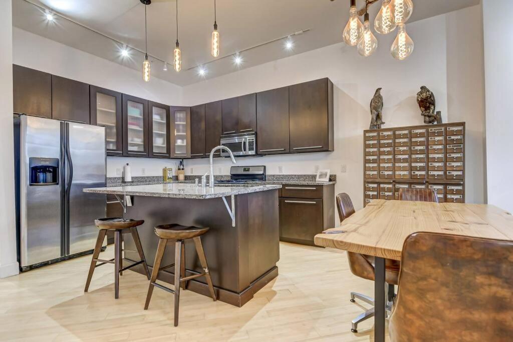 Lovely 2-Bedroom Unit In Springfield Esterno foto