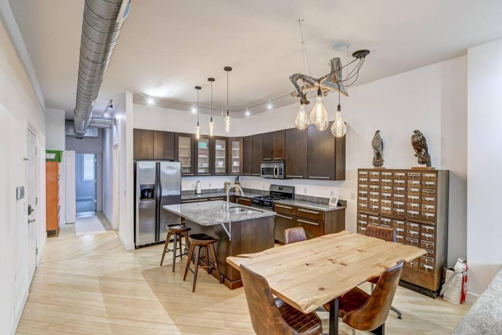 Lovely 2-Bedroom Unit In Springfield Esterno foto